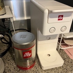 illy y3.3エスプレッソマシン