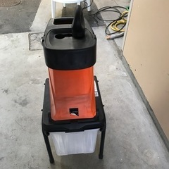 ロ2310-737 YARD FORCE Blade Shredder 枝シュレッダー 動作確認済み