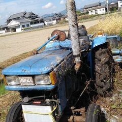 イセキトラクタ　