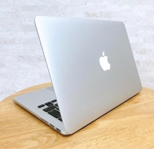 【最新セキュリティ12月特価MacBook Pro 大容量SSD256GB搭載 メモリ8GB Corei5 iPhone 連携 仕事•学校に