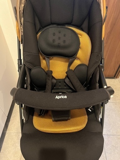 アップリカ ラクーナビッテクッション アカチャンホンポ限定モデル