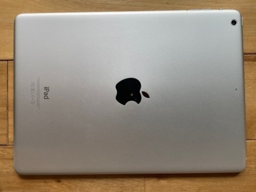 Apple iPad air a1474 シルバー　本体のみ