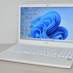 【ネット決済・配送可】中古良品ノートパソコン Windows11...