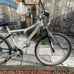【Y1200】【未整備】マウンテン　26インチ　Wサス　17,100円（防犯・税込）