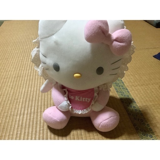 ハローキティーぬいぐるみとキーホルダ