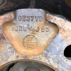 Weds VELVA SPORT 16in 6.5J +53 PCD114.3 G5 215/60R16 オデッセイ ヴェゼル エスティマ ノア ヴォクシー：冬タイヤ用に