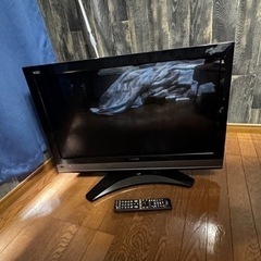 液晶テレビ　３２型　2010年製　HITACHI 取りに来られる方