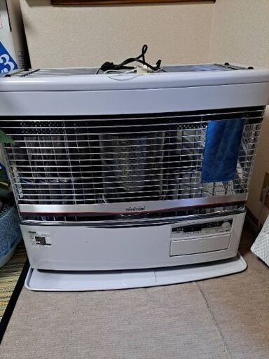 コロナFFストーブ2013年式FF-VT4213P 【公式通販】 2013年式FFストーブ