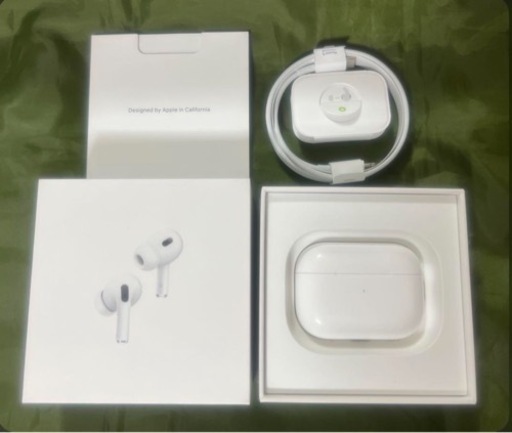 Apple AirPods Pro（第2世代 エアーポッズ プロ） MagSafe充電ケース（C -TYPE）付き