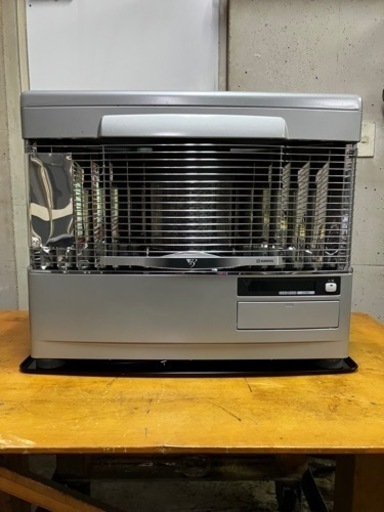 煙突式石油ストーブ　サンポット