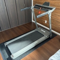 R218 Johnson T921 ルームランナー 動作良好品 時速 16Km 訳アリ