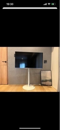 TCL 40型テレビ　スタンド anataIRO付き