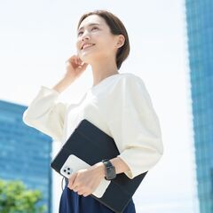 買取スタッフ／平均年収750万