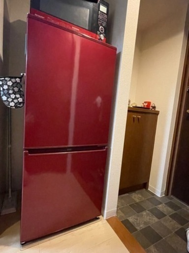 安いそれに目立つ AQUA(アクア)冷蔵庫 168L ※11月中旬まで出品⚠️ 1〜2人暮らし用 冷蔵庫