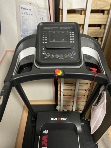 美品　ランニングマシーン