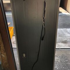 ☆中古￥17,800！YAMADA　225㍑2ドア冷蔵庫　家電　2019年製　YRZ-F23G1型　幅55㎝ｘ奥行63㎝ｘ高さ153㎝　【BJ137】