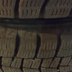 （受け渡し予定者が決まりました）スタッドレスタイヤ　155/65R14　売ります