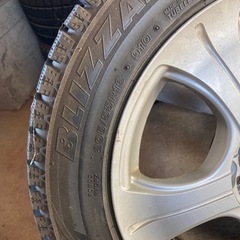 スタッドレスタイヤ、アルミホイル付