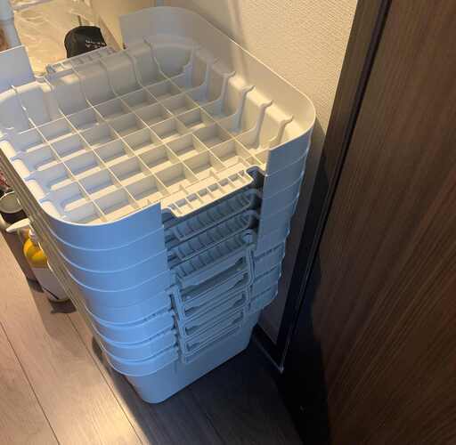 美品：無印　頑丈収納ボックス小　30リットル　1個1000円×4個