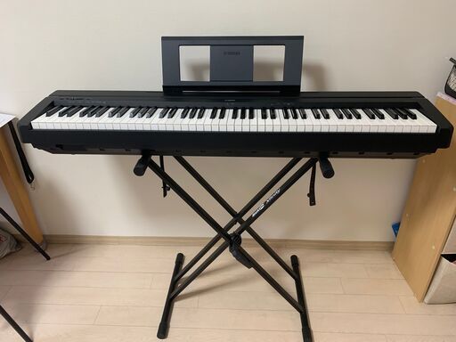 ヤマハ YAMAHA 電子ピアノ P-45B スタンド、キーボードカバー付き