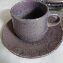 陶器 紫色の和みカップ２ケ+ソーサー５枚