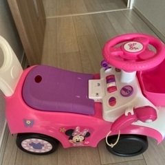 赤ちゃん　車　手押し車　乗物玩具　おもちゃ　ディズニー