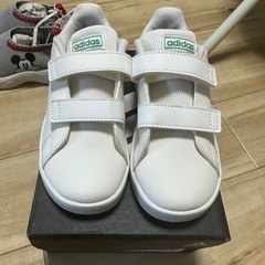  (未使用品)　スニーカー Adidas 16cm