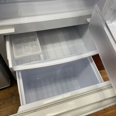 【リサイクルショップどりーむ鹿大前店】No.7499　冷蔵庫　SHARP　2019年製　137L  SJ-D14E－W　美品 リサイクルショップどりーむ鹿大前店】No.7499 冷蔵庫 SHARP 2019年製