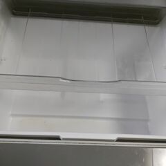 日立ノンフロン冷凍冷蔵庫 R-F570DM(SH) 565L 2014年 消費電気量 210 