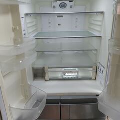 日立ノンフロン冷凍冷蔵庫 R-F570DM(SH) 565L 2014年 消費電気量 210