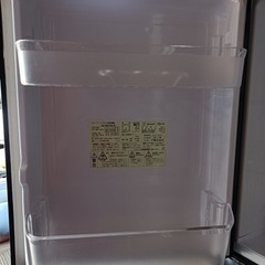 R61【プラズマクラスター搭載☆】SHARP 冷蔵庫 ガラスドア SJ-GD14D-B