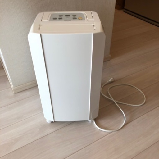 yamazen 除湿機差し上げます