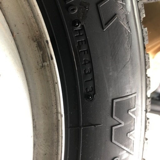 未使用スタッドレスタイヤ スチールホイール付 トラック用 キャンター ローザ ブリヂストン  W969 205/85R16LT117/155L