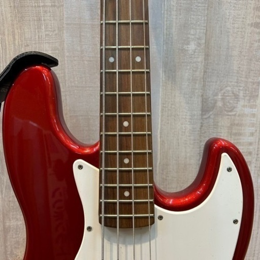 バスカーズ エレキベース 赤 ケース付き 美品】 BUSKERS バスカーズ