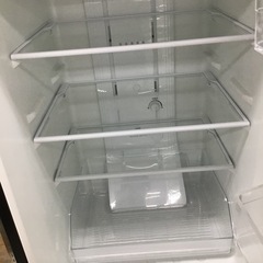 #J-44【ご来店頂ける方限定】TOSHIBAの2ドア冷凍冷蔵庫です