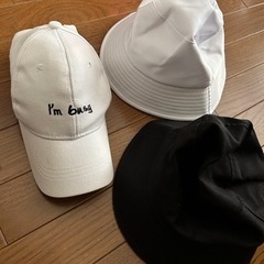 帽子（SHEINで購入）