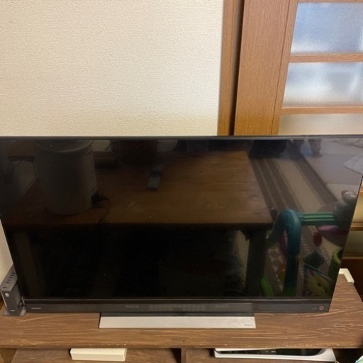 43インチ　液晶テレビ　REGZA