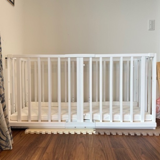 【よしみさま専用】そいねーる3 ホワイト木製ベビーベッド、マットレス付き よしみさま専用】そいねーる3 ホワイト木製ベビーベッド、マットレス