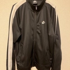 【早い者勝ち】NIKE ジャンパー　ジャージ