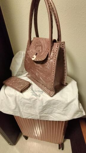 Cawing Thibesカバン Cawing Thibesカバン