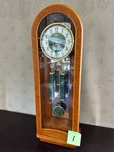 RHYTHM radio controlled VIVANT 電波時計  メローディー6曲 振り子 鏡付き 掛け時計 ヴィバーン ヴィヴァン