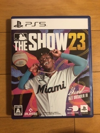 PS5 (CFI-1200A01)  ディスクドライブ付き版 + MLB The Show 23 PS5 (CFI-1200A01) ディスクドライブ付き版 + MLB The Show 23