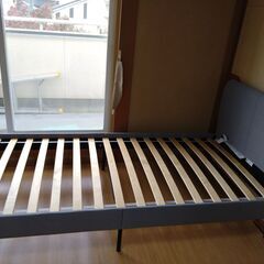 IKEAシングルベッド・マットレス付き