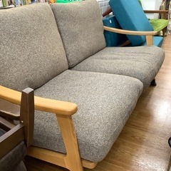 シギヤマ家具】布生地ブラウンカラーのかわいい2人掛けソファーお売り 