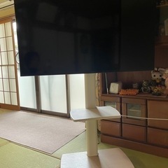 テレビスタンド(白) キャスター付き 高さ角度調節可能