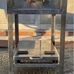 業務用 キャビネット 作業台 調理台 600×485×850 スライド コンロ台 焼き台 キャビネット型作業台 スライド炊飯台付き 厨房機器 大阪 業務用 キャビネット 作業台 調理台 600×485×850 スライド コンロ台 焼き