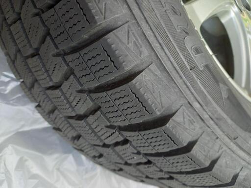 195/65R15　91Q　PRIUSのスタットレスタイヤ