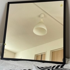 IKEA 壁掛け　立てかけ　鏡　70×70