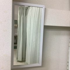 鏡、カーテン