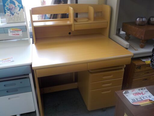 ID142251　学習机４Ｐセット　※値下げしました！！　￥10780→9702（10％OFF）